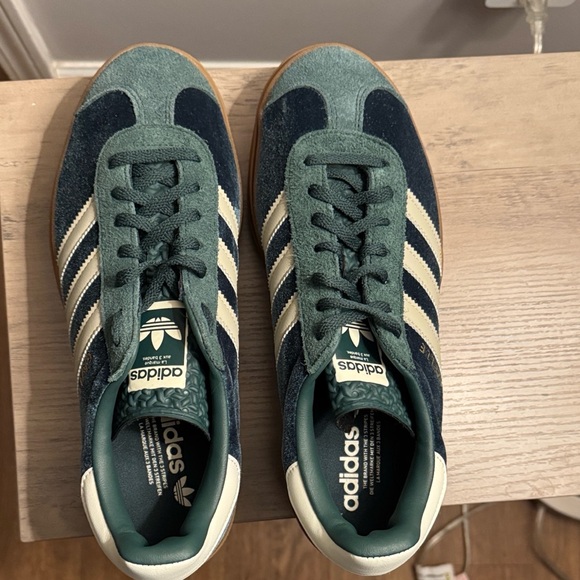 Gazelle Bold Women’s 9.5 - Picture 3 of 4